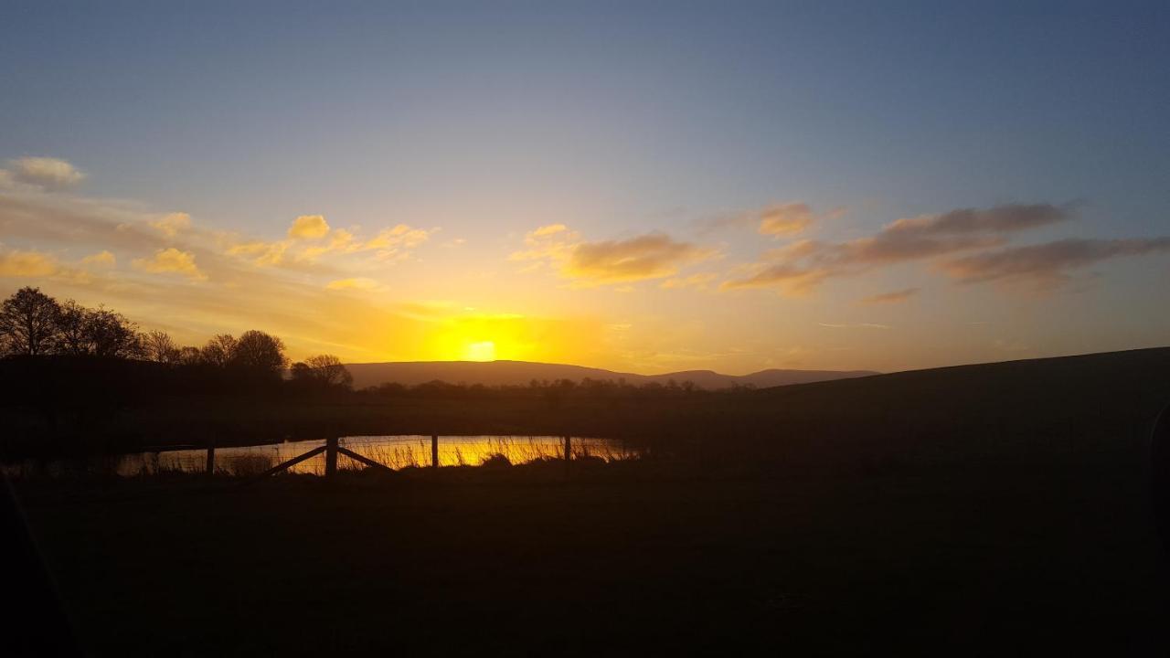 Keld Barn, Low Ploughlands Holiday Lets Kirkby Stephen Buitenkant foto
