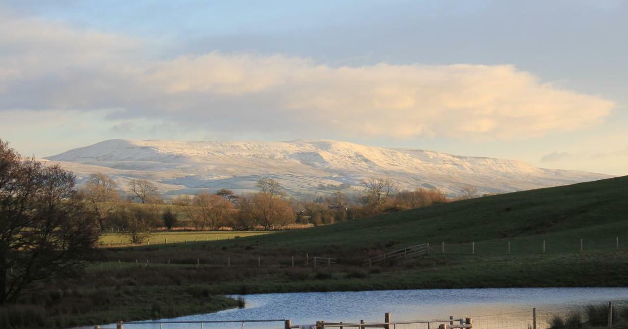 Keld Barn, Low Ploughlands Holiday Lets Kirkby Stephen Buitenkant foto
